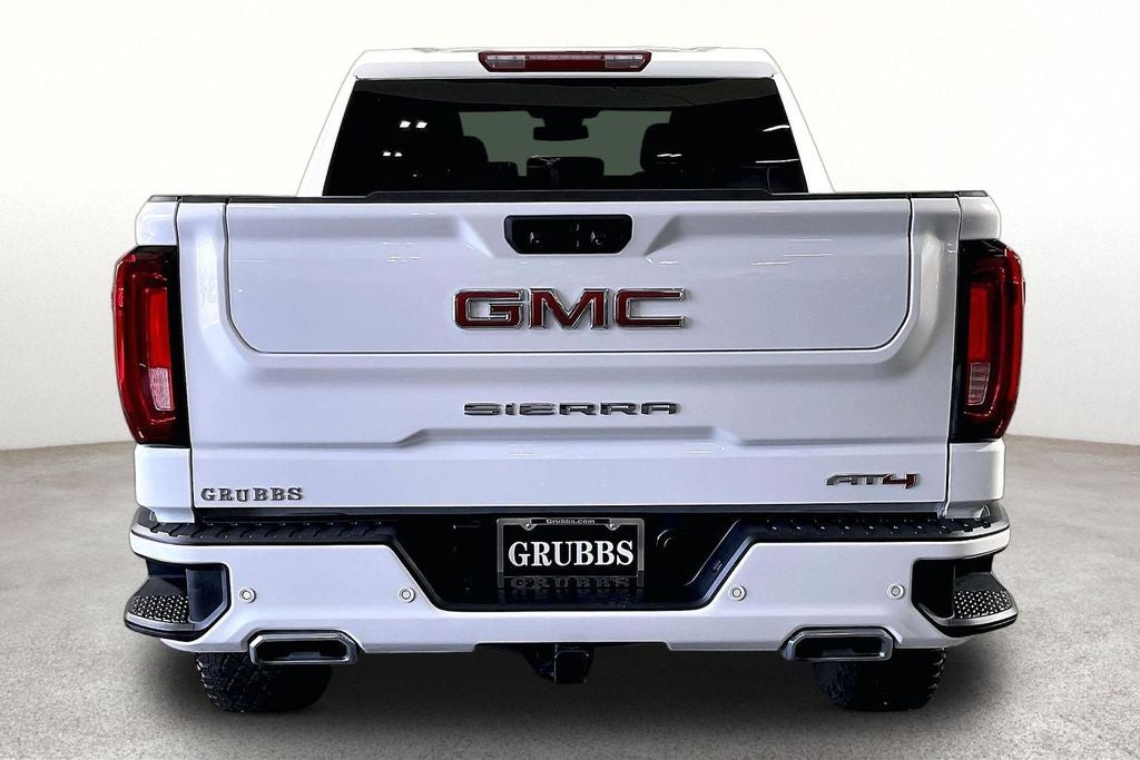 2025 GMC Sierra 1500 AT4