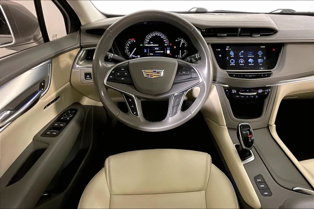 2018 Cadillac XT5 Premium Luxury