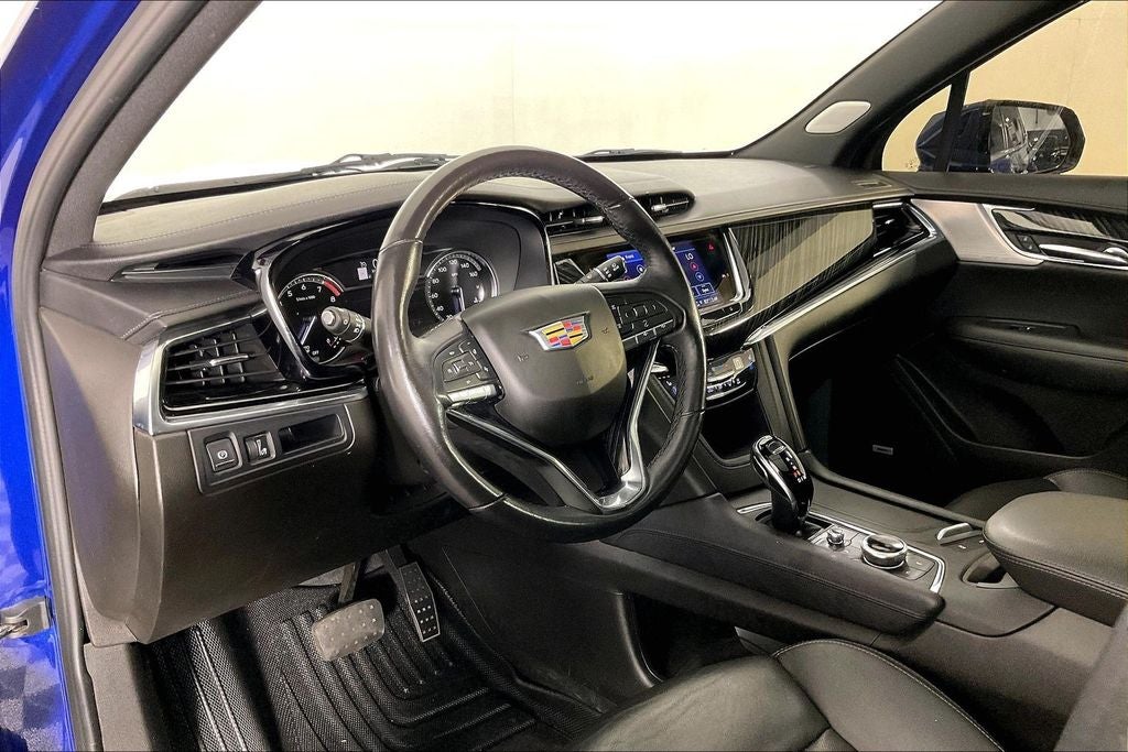 2023 Cadillac XT6 Premium Luxury