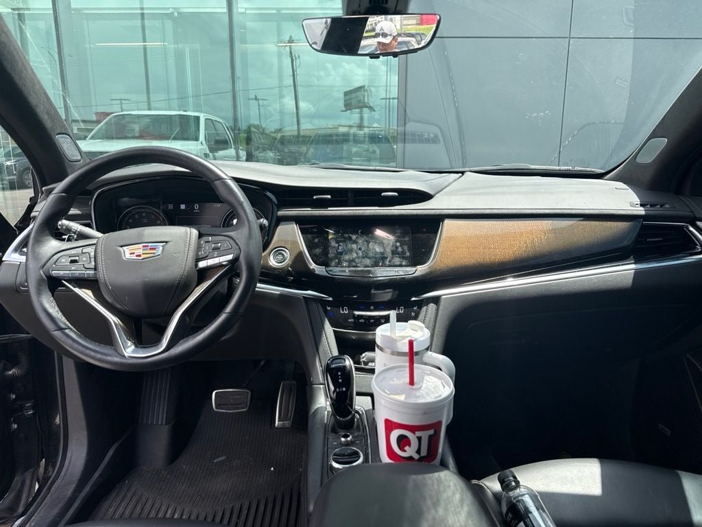2024 Cadillac XT6 Sport