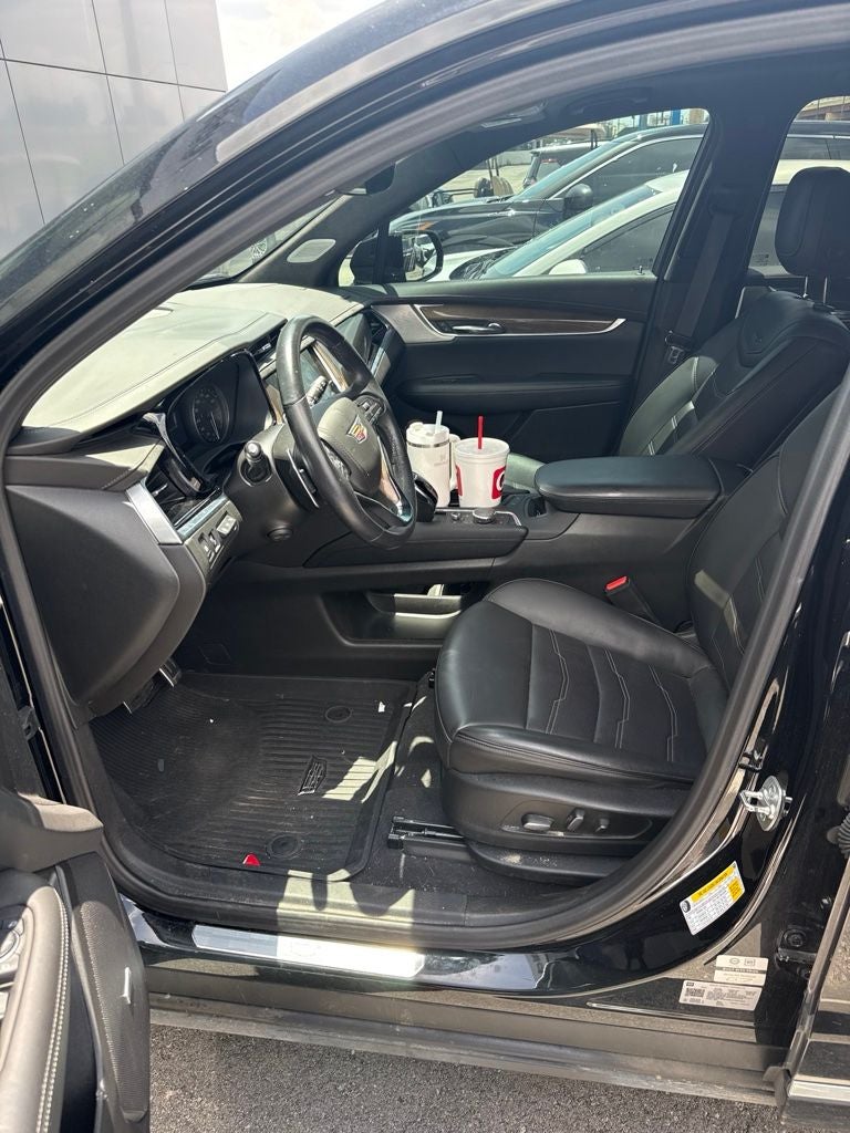 2024 Cadillac XT6 Sport