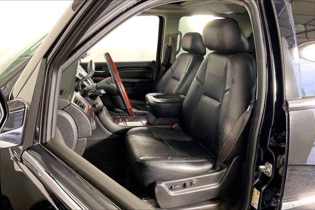 2013 Cadillac Escalade Luxury