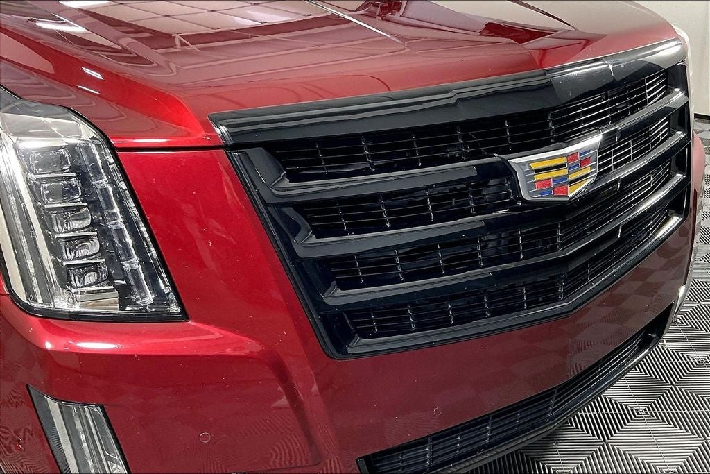 2019 Cadillac Escalade Luxury