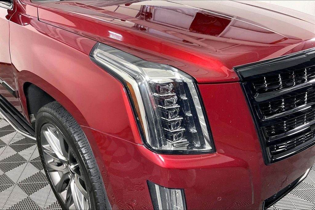 2019 Cadillac Escalade Luxury