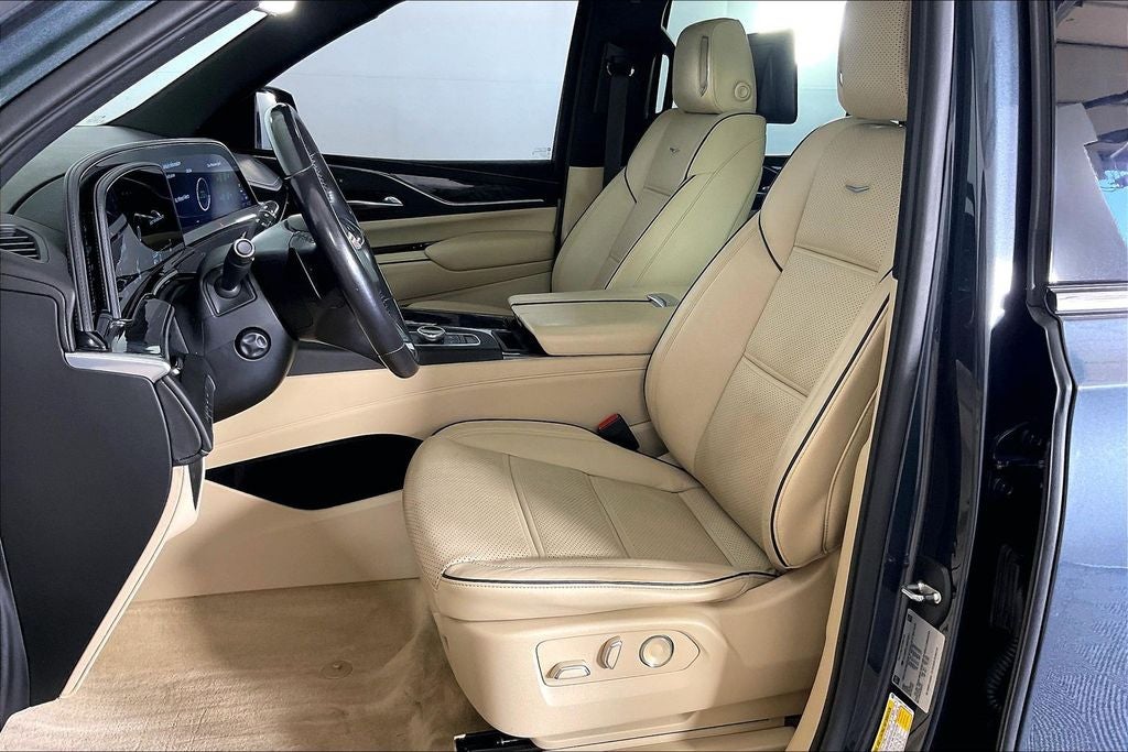 2021 Cadillac Escalade Premium Luxury