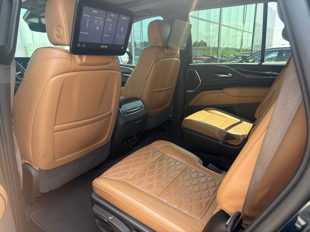 2021 Cadillac Escalade Premium Luxury