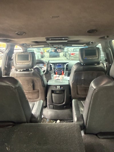 2016 Cadillac Escalade Platinum Edition