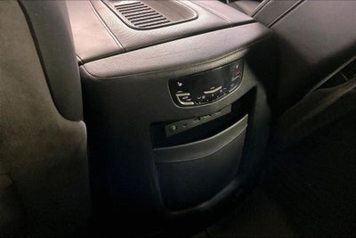 2018 Cadillac Escalade Platinum Edition