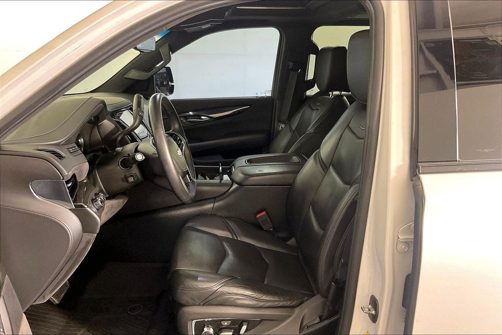 2018 Cadillac Escalade Platinum Edition