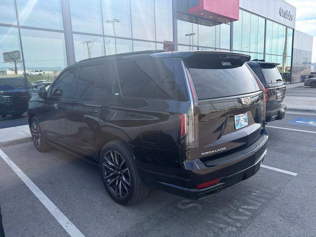 2022 Cadillac Escalade Sport