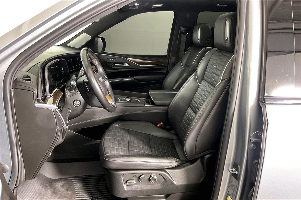 2023 Cadillac Escalade Sport Platinum
