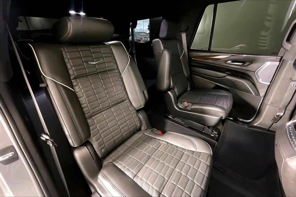 2023 Cadillac Escalade Sport Platinum