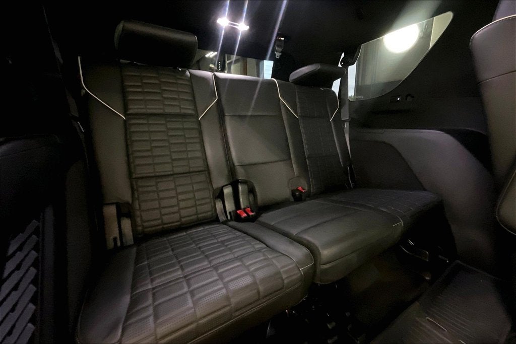2023 Cadillac Escalade Sport Platinum