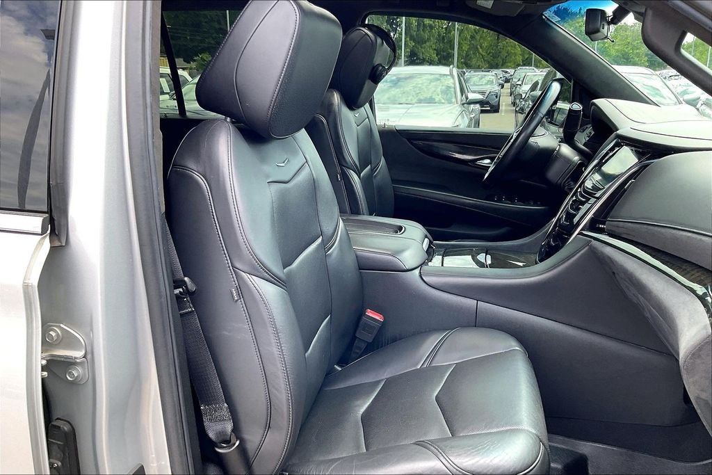 2019 Cadillac Escalade ESV Platinum Edition