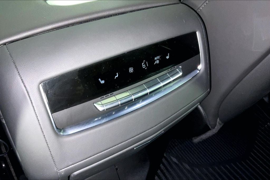 2024 Cadillac Escalade ESV Premium