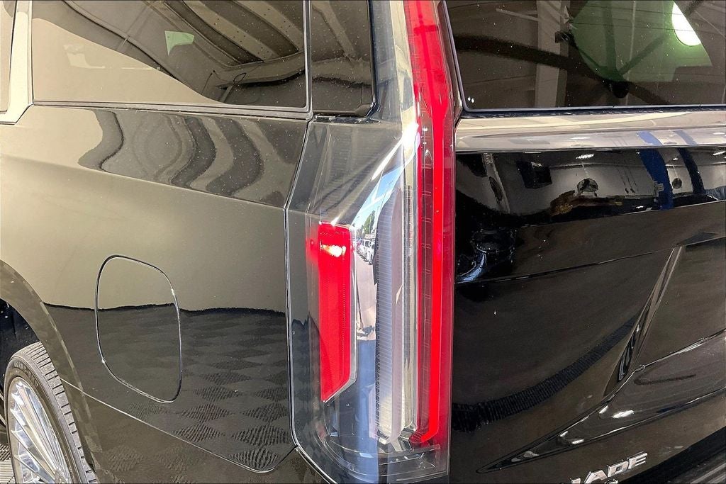 2024 Cadillac Escalade ESV Premium