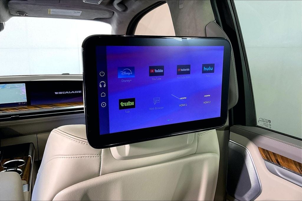 2025 Cadillac Escalade Sport Platinum