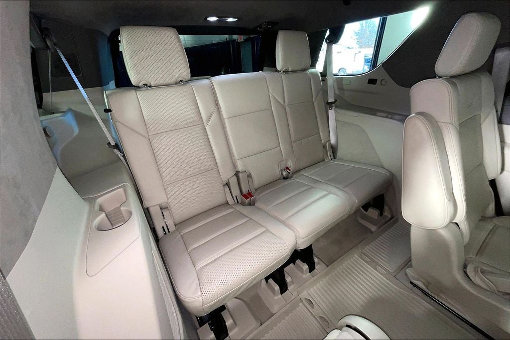 2025 Cadillac Escalade Sport Platinum