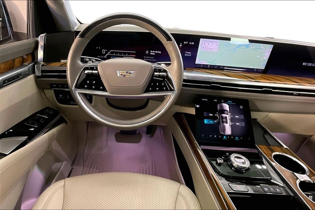 2025 Cadillac Escalade Sport Platinum