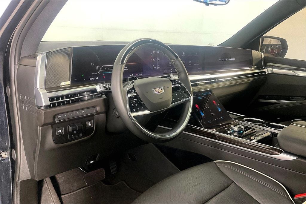 2025 Cadillac Escalade Premium Luxury