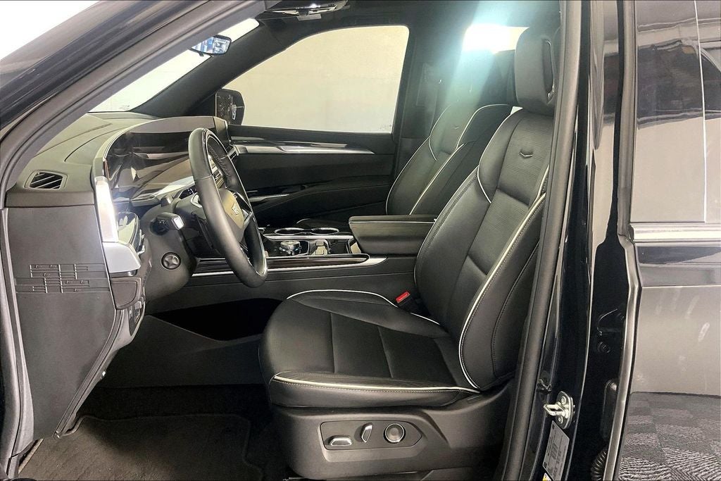 2025 Cadillac Escalade Premium Luxury