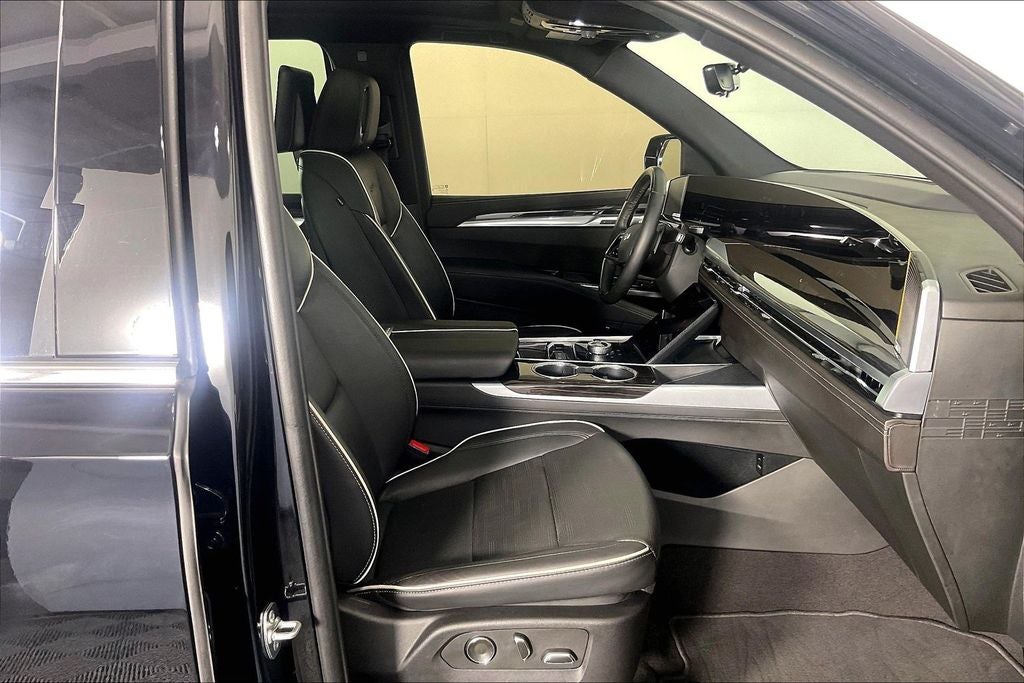 2025 Cadillac Escalade Premium Luxury