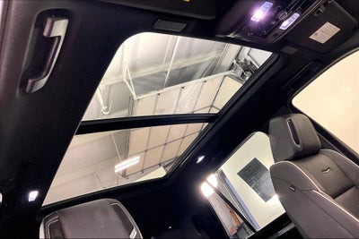 2025 Cadillac Escalade Premium Luxury