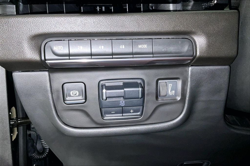 2025 Cadillac Escalade Premium Luxury