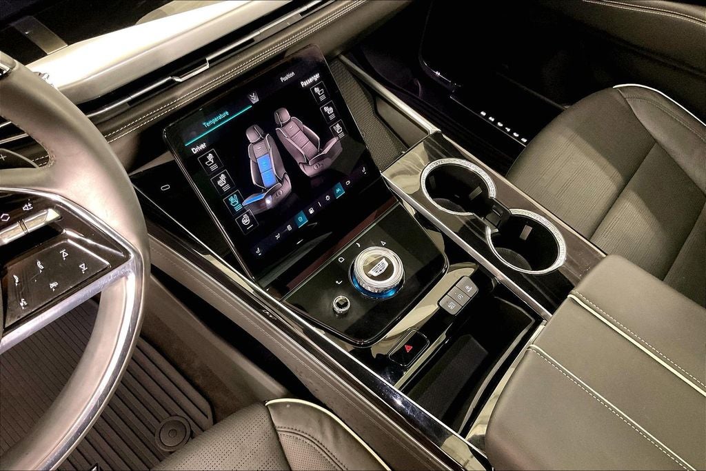 2025 Cadillac Escalade Sport