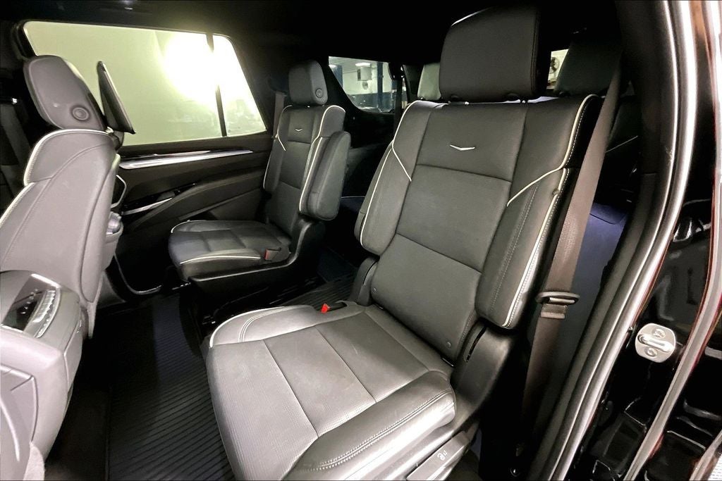 2025 Cadillac Escalade Sport