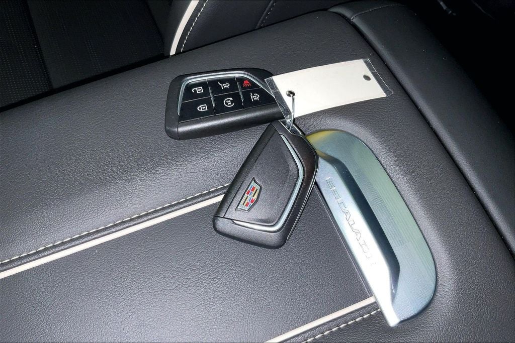 2025 Cadillac Escalade Sport Touring Package