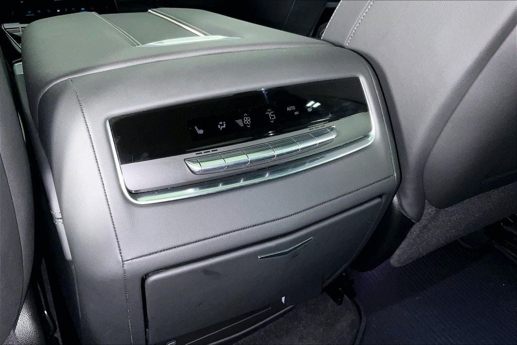 2025 Cadillac Escalade Sport Touring Package