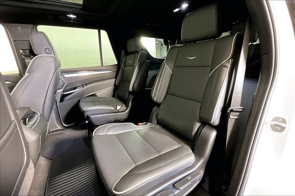 2025 Cadillac Escalade Sport Touring Package