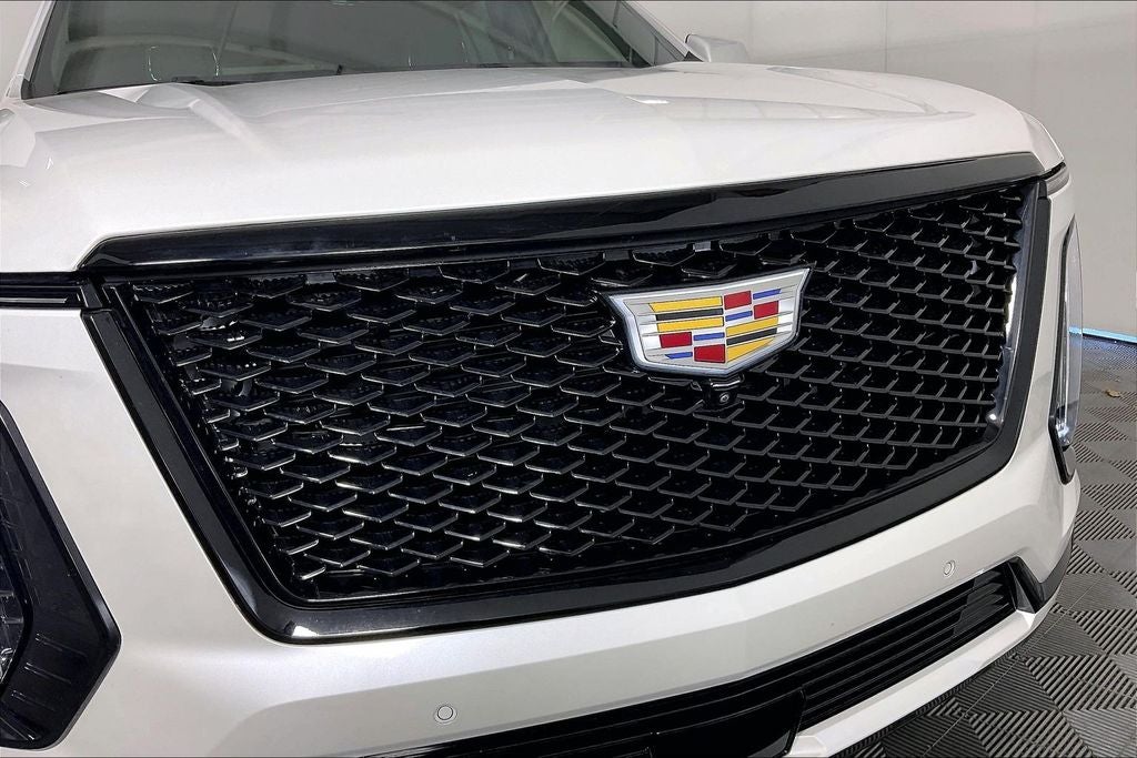 2025 Cadillac Escalade Sport Touring Package