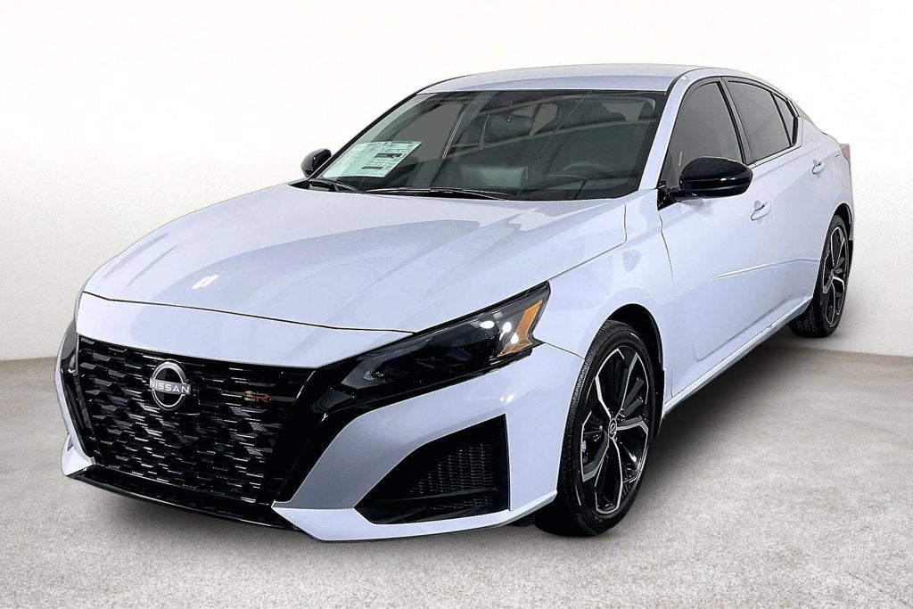 2026 Nissan Altima SR