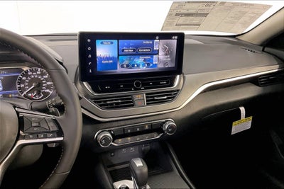 2026 Nissan Altima SR