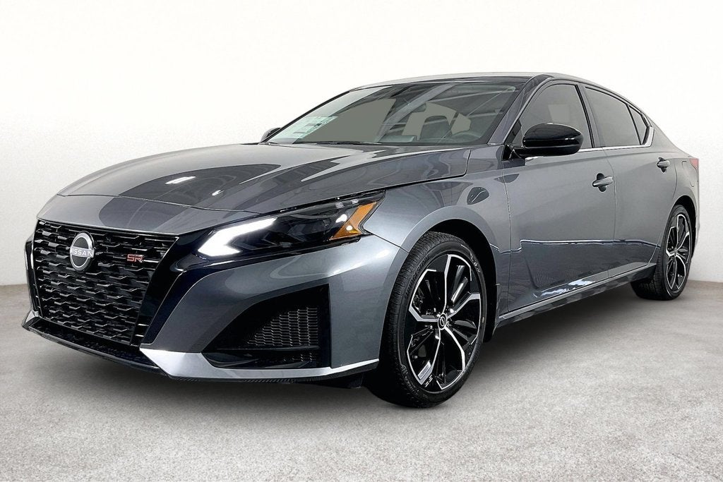 2026 Nissan Altima SR