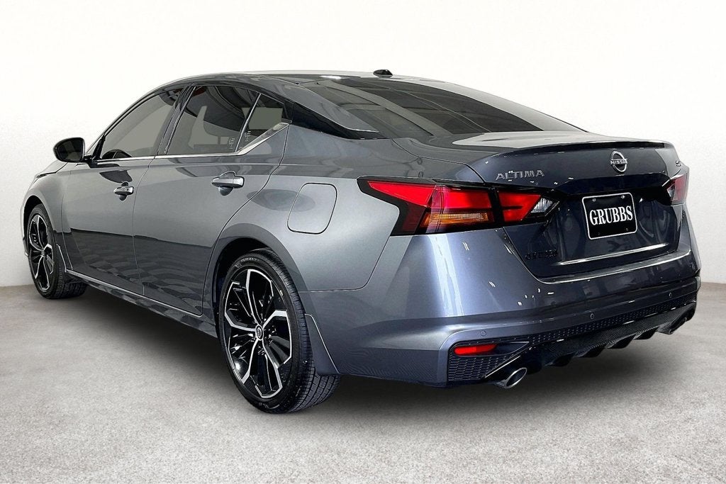 2026 Nissan Altima SR