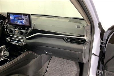 2025 Nissan Altima 2.5 SR