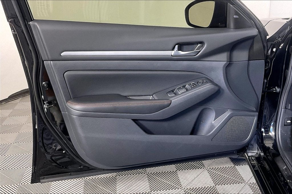 2026 Nissan Altima 2.5 SR