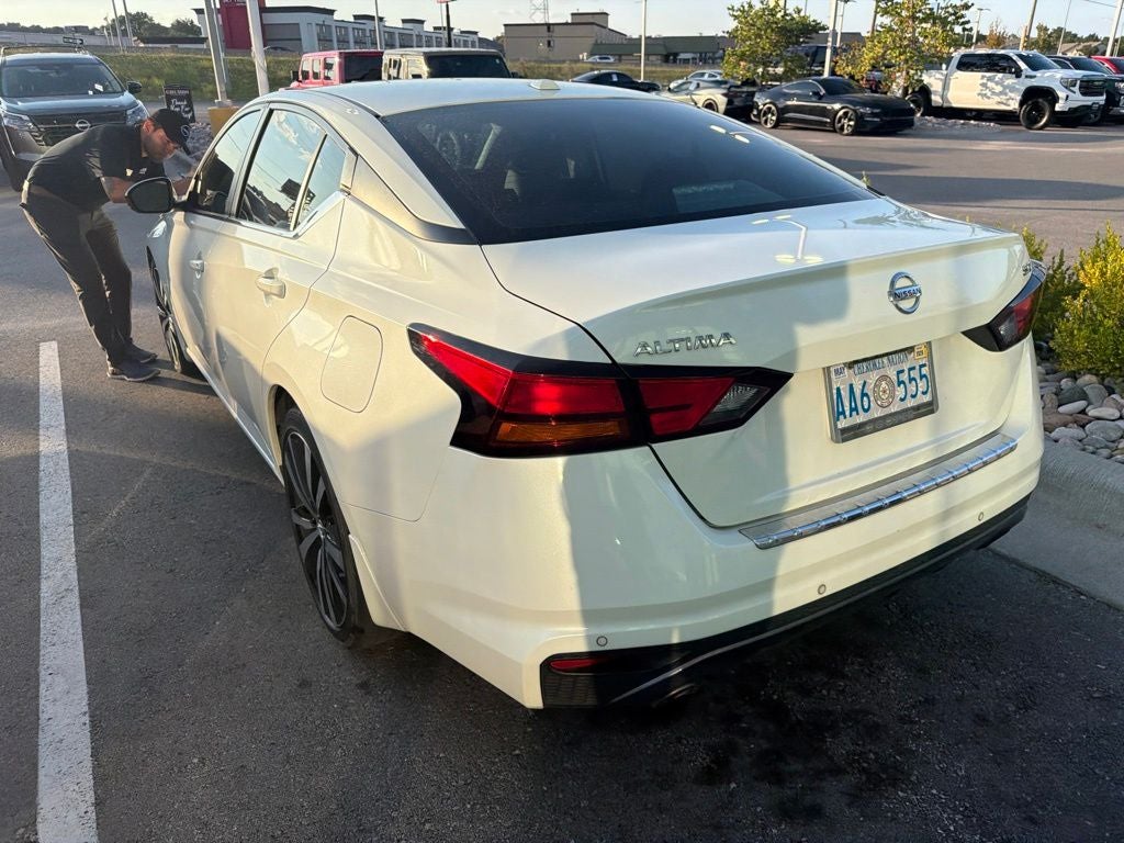 2021 Nissan Altima 2.5 SR