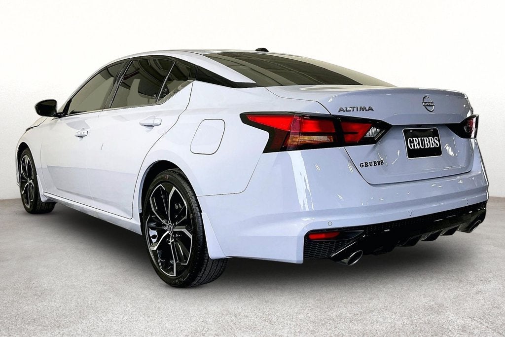 2026 Nissan Altima SR