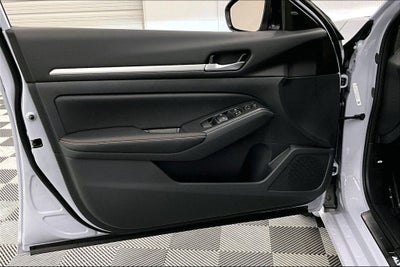 2026 Nissan Altima 2.5 SR