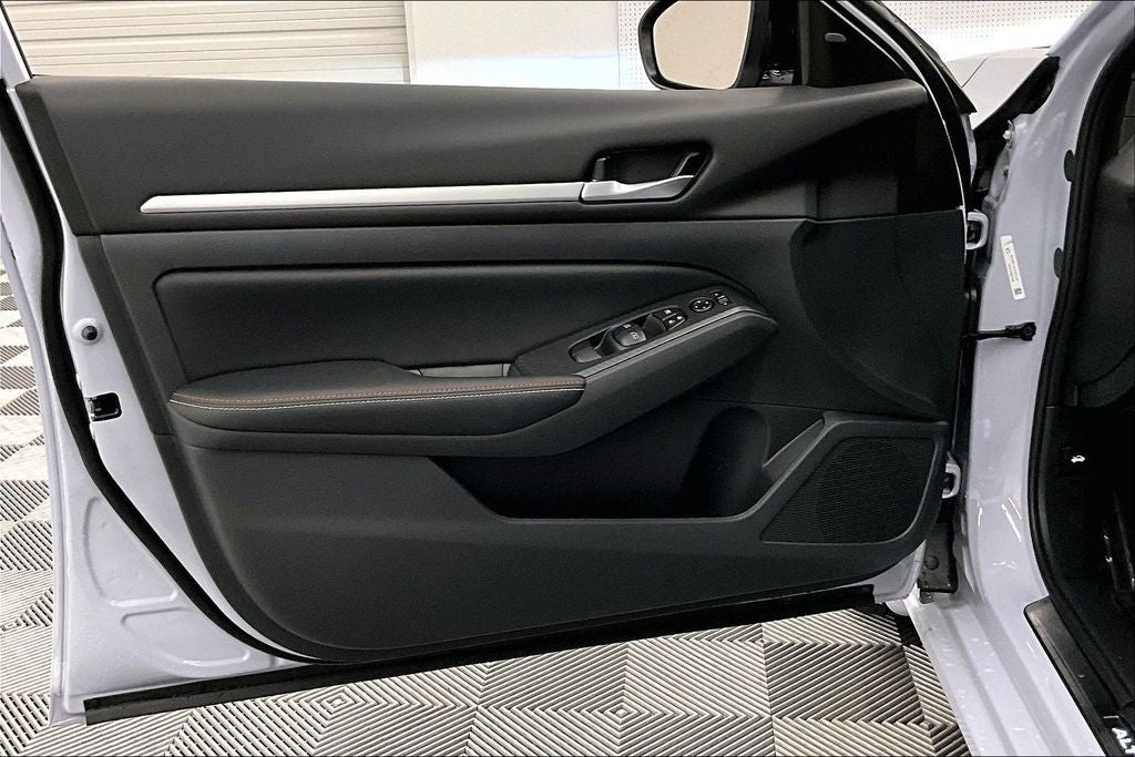 2026 Nissan Altima 2.5 SR