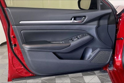 2026 Nissan Altima SR