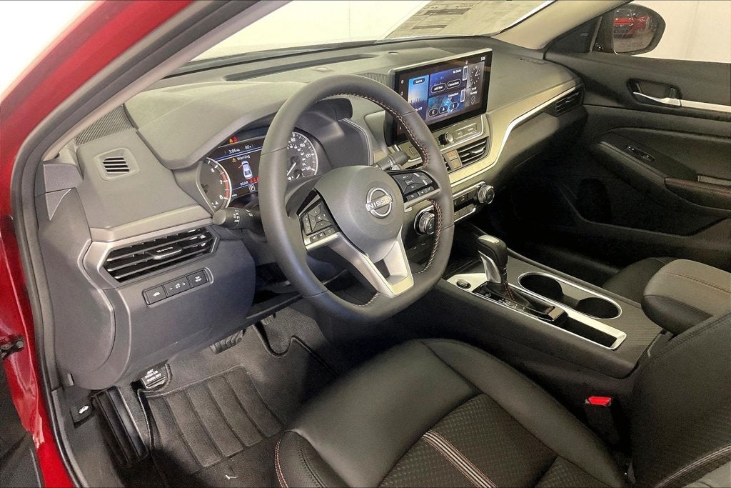 2026 Nissan Altima SR