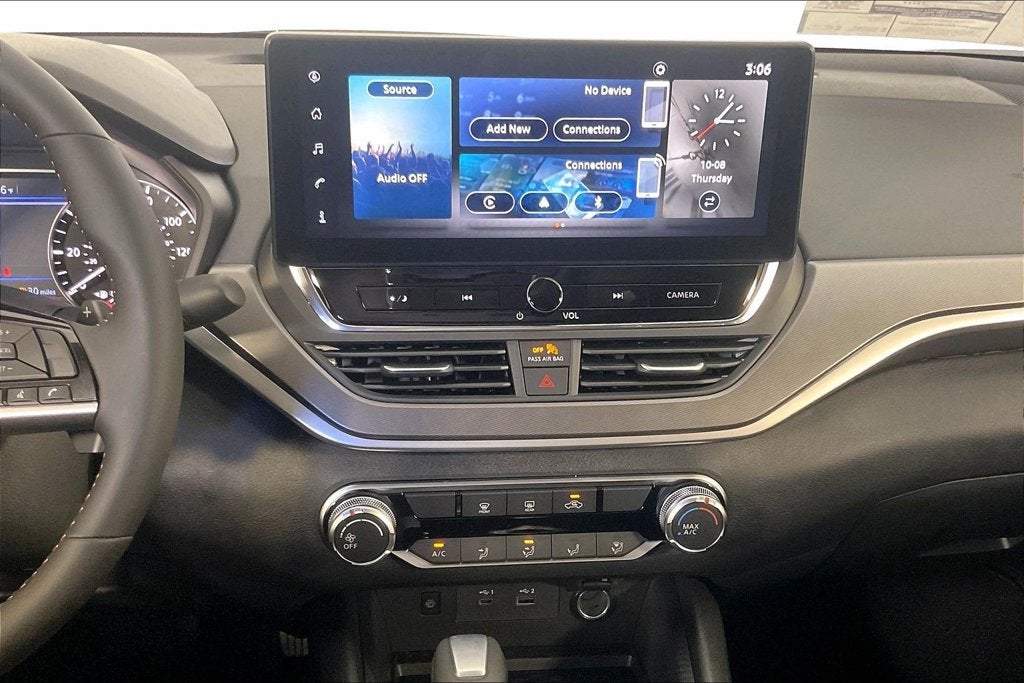 2026 Nissan Altima SR