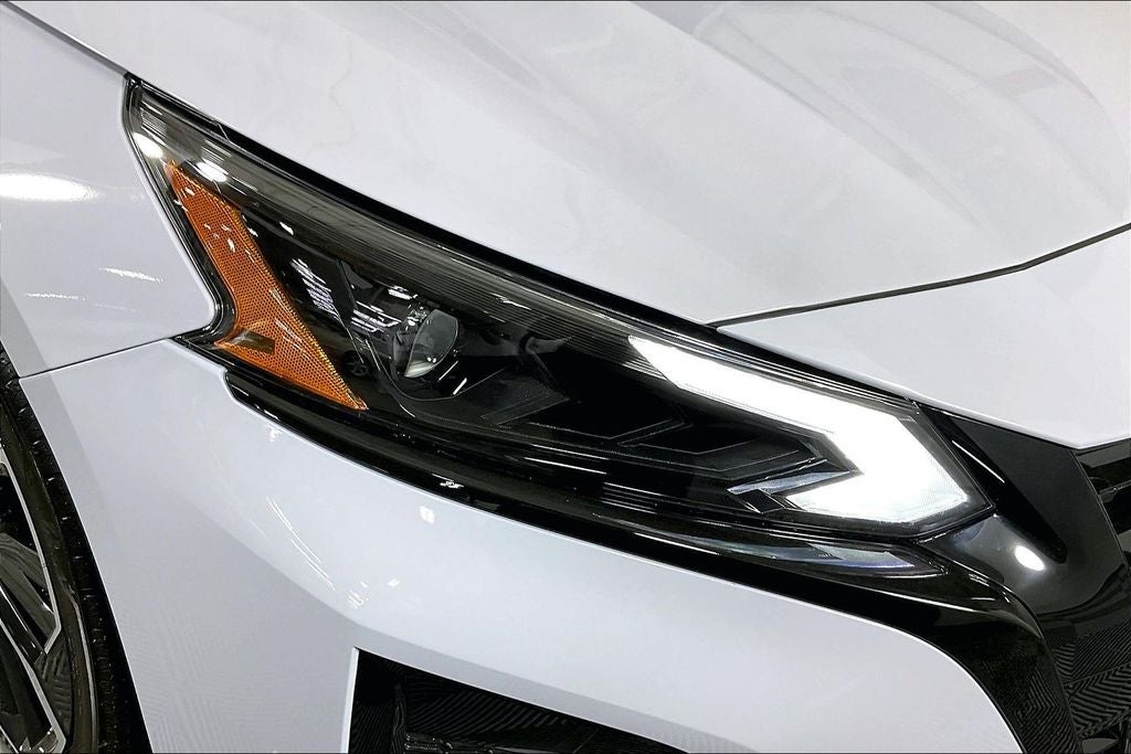 2026 Nissan Altima SR