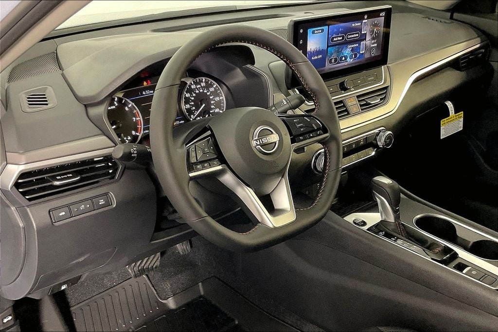 2026 Nissan Altima SR