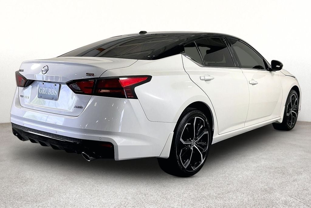 2026 Nissan Altima SR